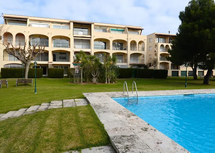 Comodo En S'agaro Con Terraza Y Piscina - Es-298-9 *