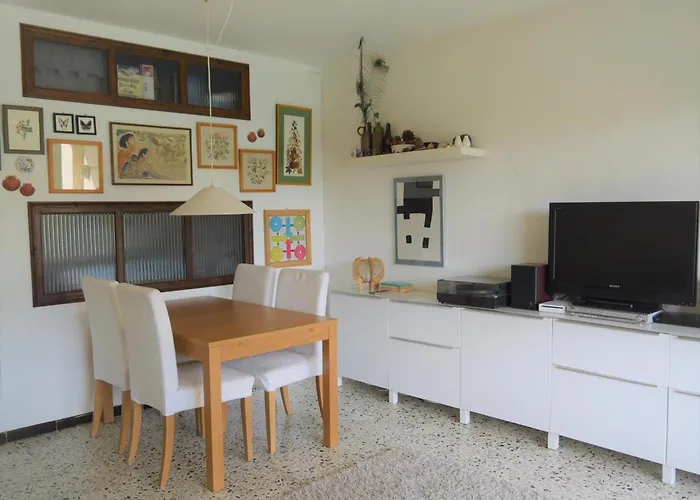 Appartement Comodo En S'agaro Con Terraza Y Piscina - Es-298-9